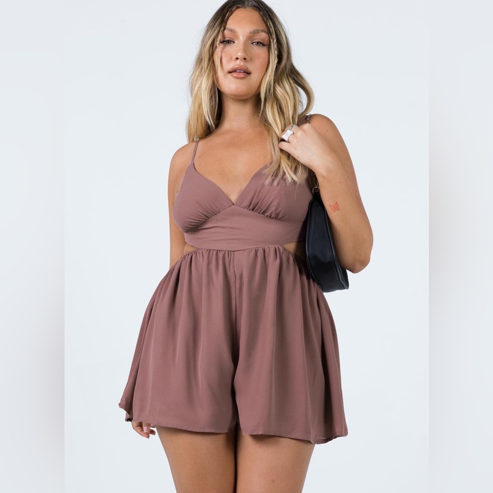 Princess Polly Avari romper